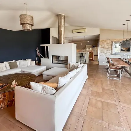 Casa Sia - De 300m2 Avec Piscine Et Pool-house Dans Domaine Privé Villa *
