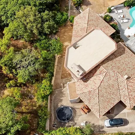 Villa Casa Sia - De 300m2 Avec Piscine Et Pool-house Dans Domaine Privé Porto-Vecchio (Corsica)